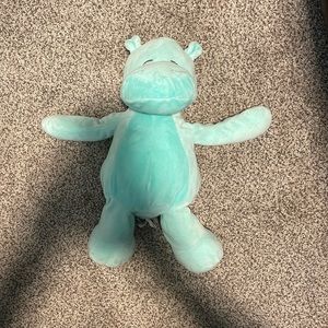 Manhattan Toy 2016 Wally Hippo Plush Green Aqua Velour Sleeping Eyes Closed Sits